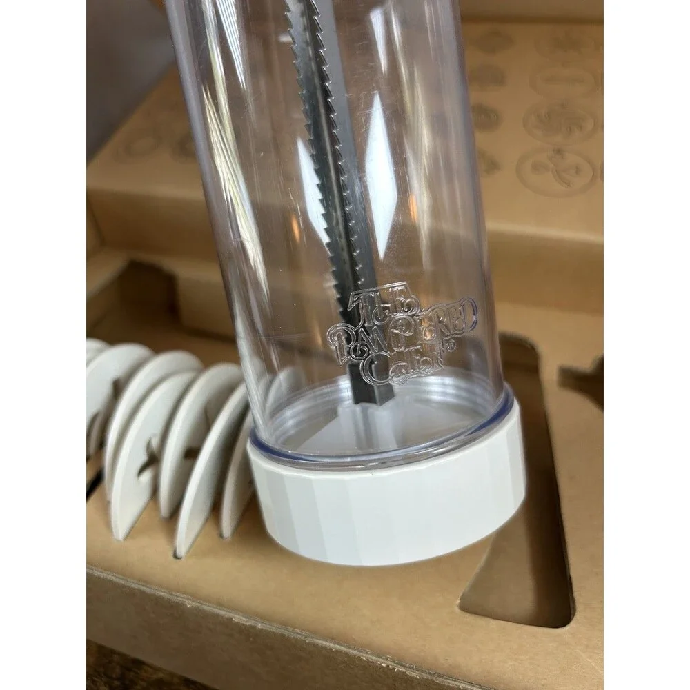 Pampered Chef Cookie Press #1525 w/ 13 Discs In Box Missing 3 Discs Baking